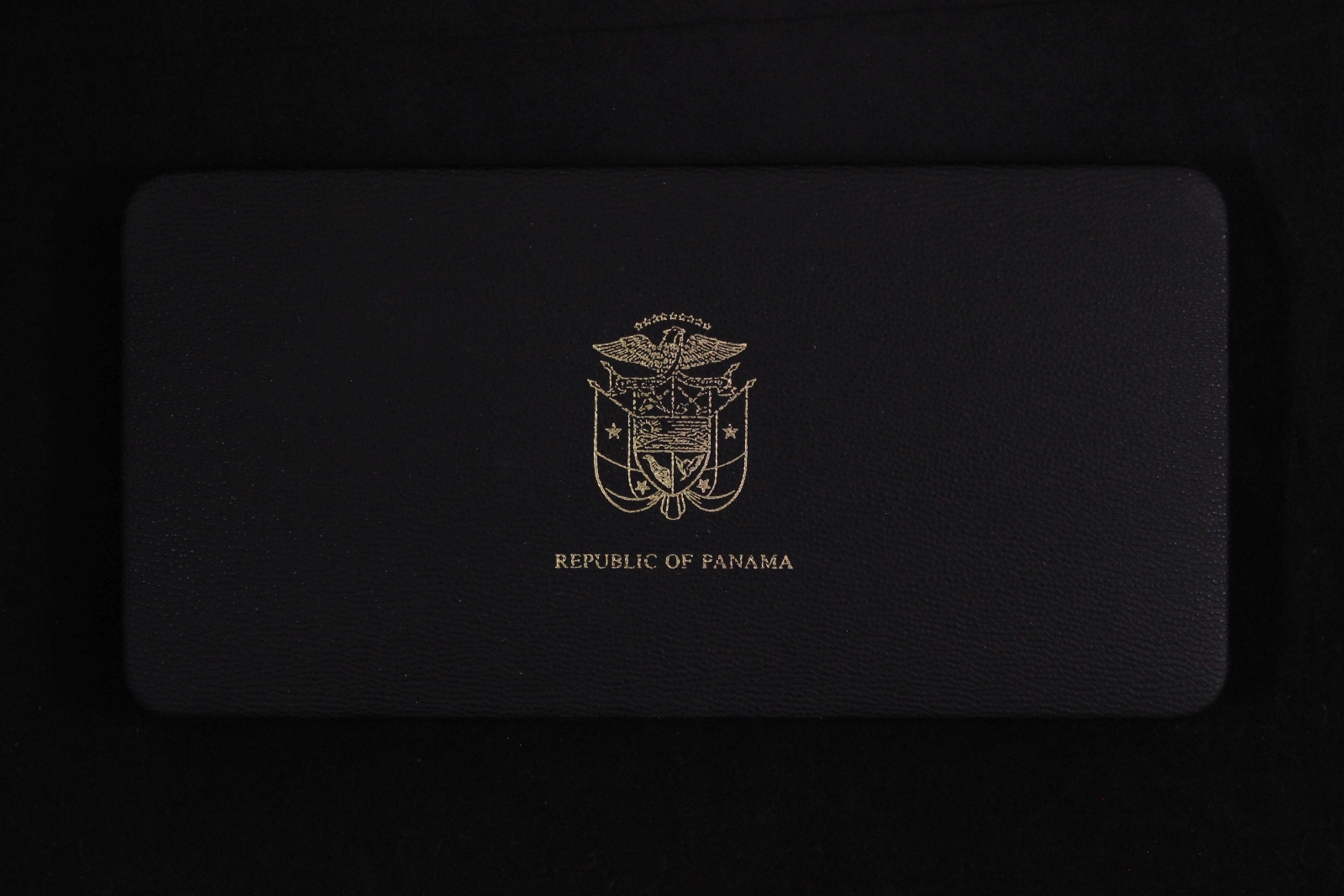 Panama 1975 8-Coin Proof Set - Franklin Mint - Scarce - Image 7