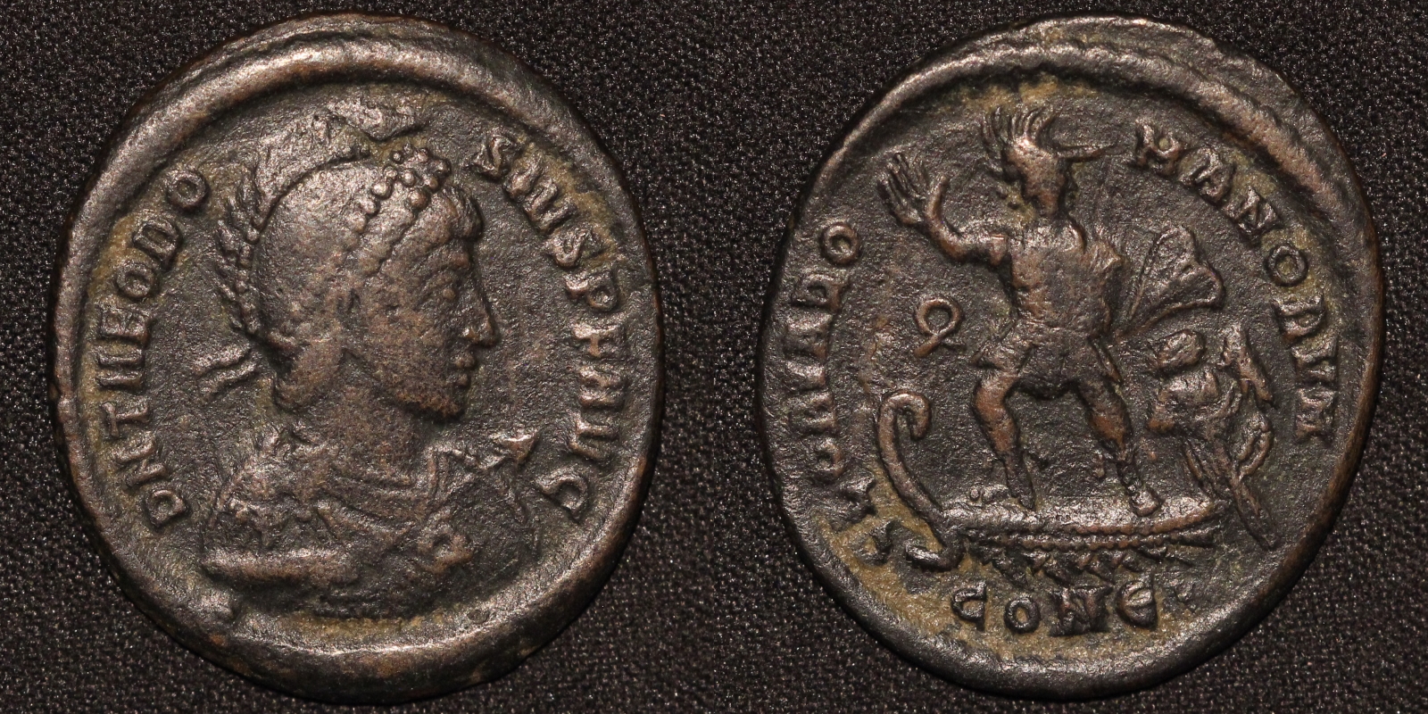 Ancient Roman Imperial Coin Theodosius I. AD 378-383, AE II, Constantinople mint