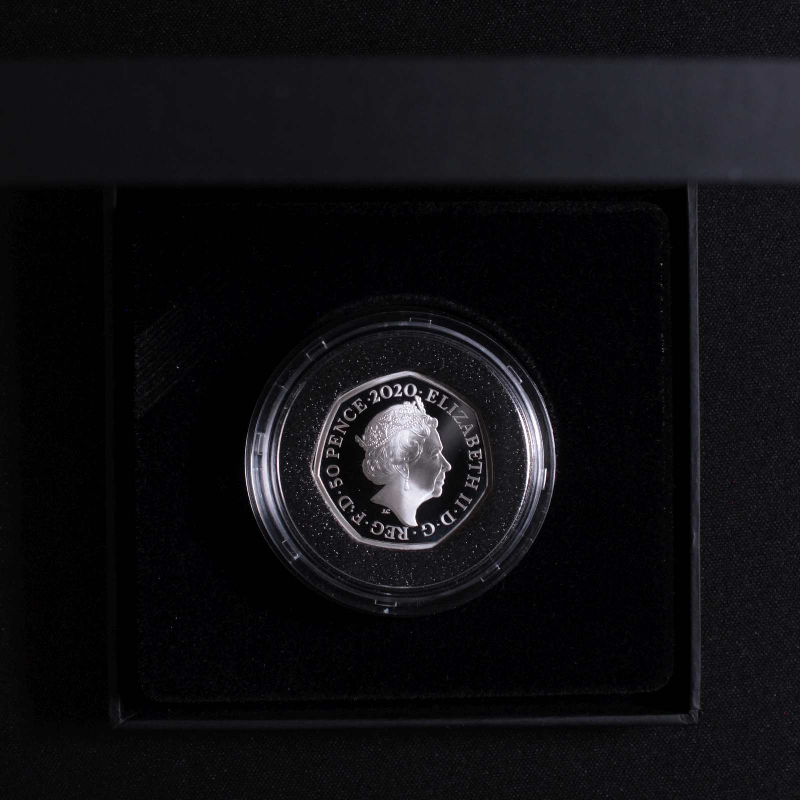 United Kingdom 2020 Hylaeosaurus 50p Fifty Pence Silver Proof Coin - Image 2