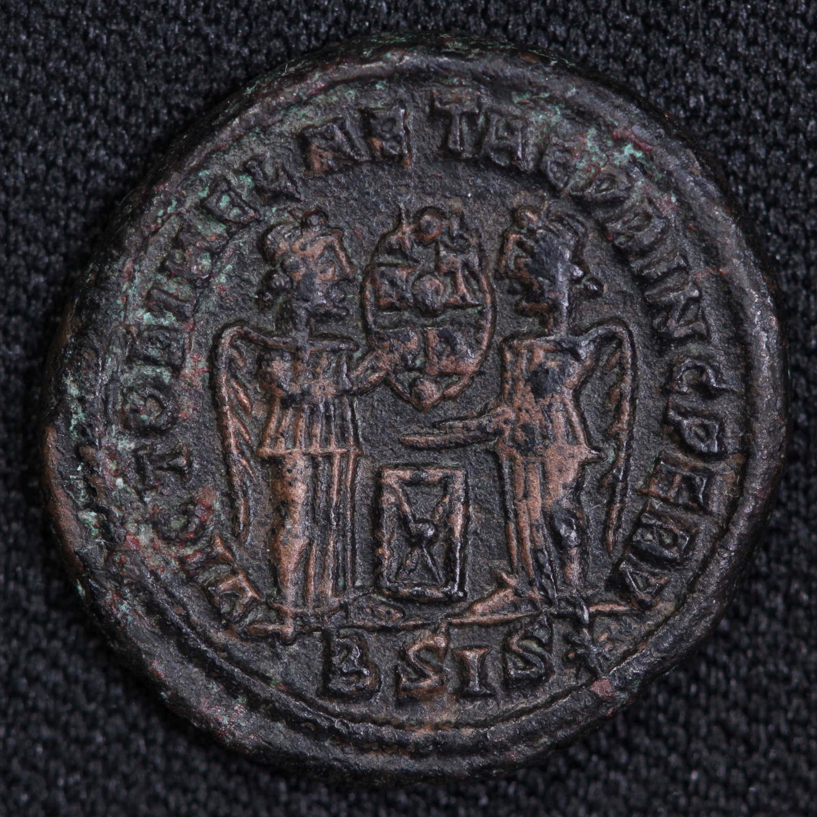 Ancient Roman Imperial Coin Constantine I AD 318 Æ Siscia Two Victories - Rare - Image 3