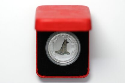 2006 Dog Silver 1/2oz Coloured