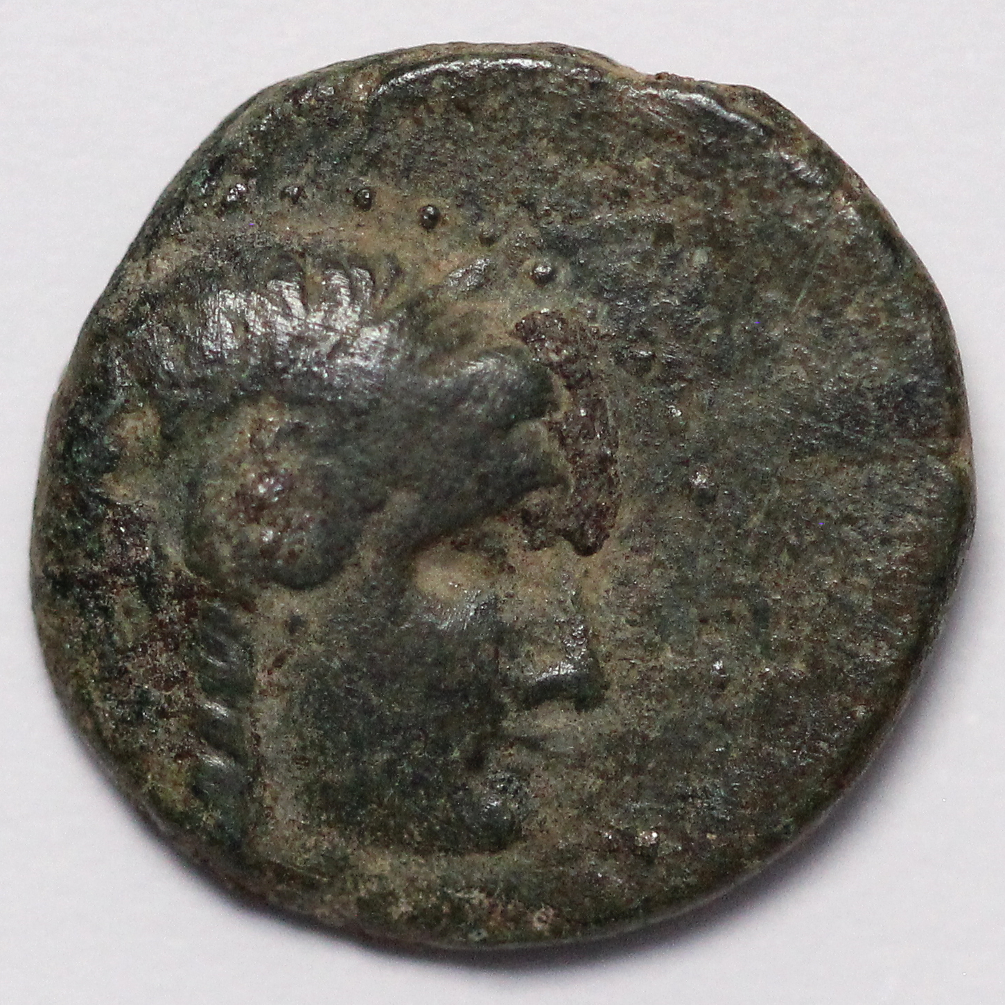 Ancient Greek Coin Seleukid Kingdom Antiochos III 222-187 BC Æ Sardes Apollo - Image 2