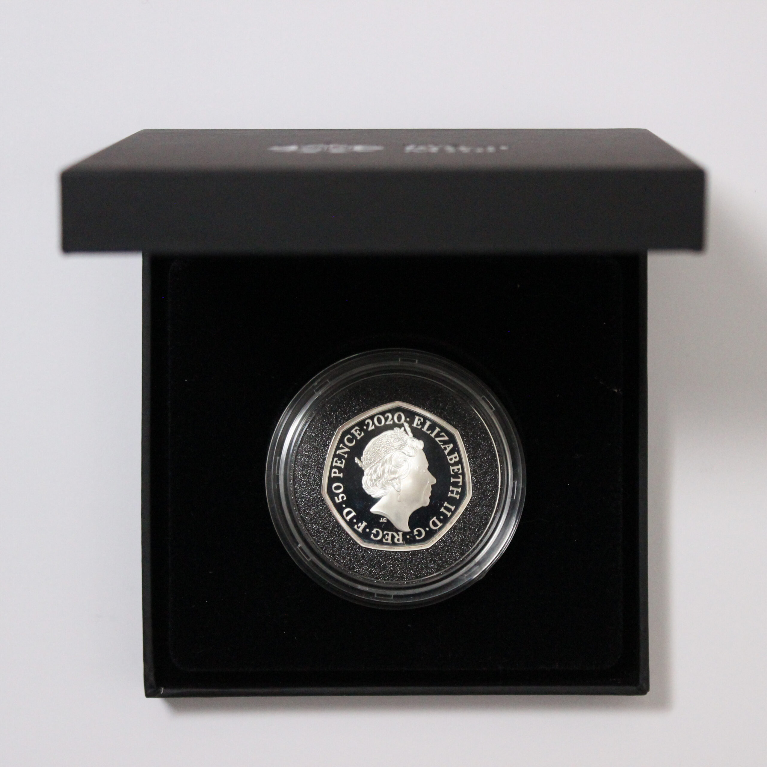 United Kingdom 2020 Iguanodon 50p Fifty Pence Silver Proof Coin - Image 2